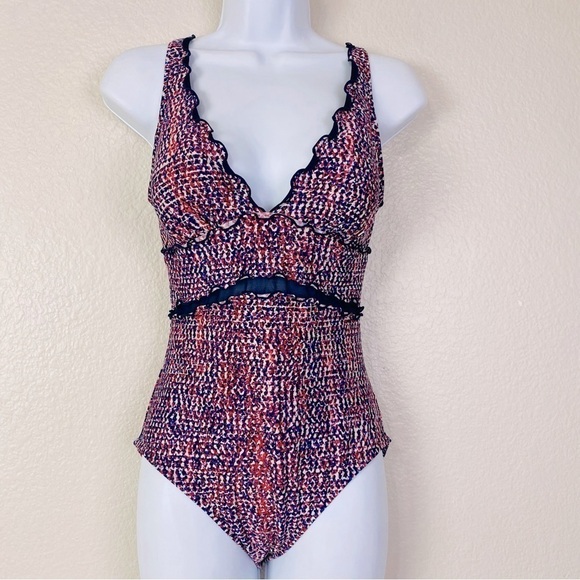 DKNY Ruffled Print One Piece Swimsuit Size 6 - Picture 2 of 9